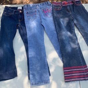 EUC girls size 6 jeans.